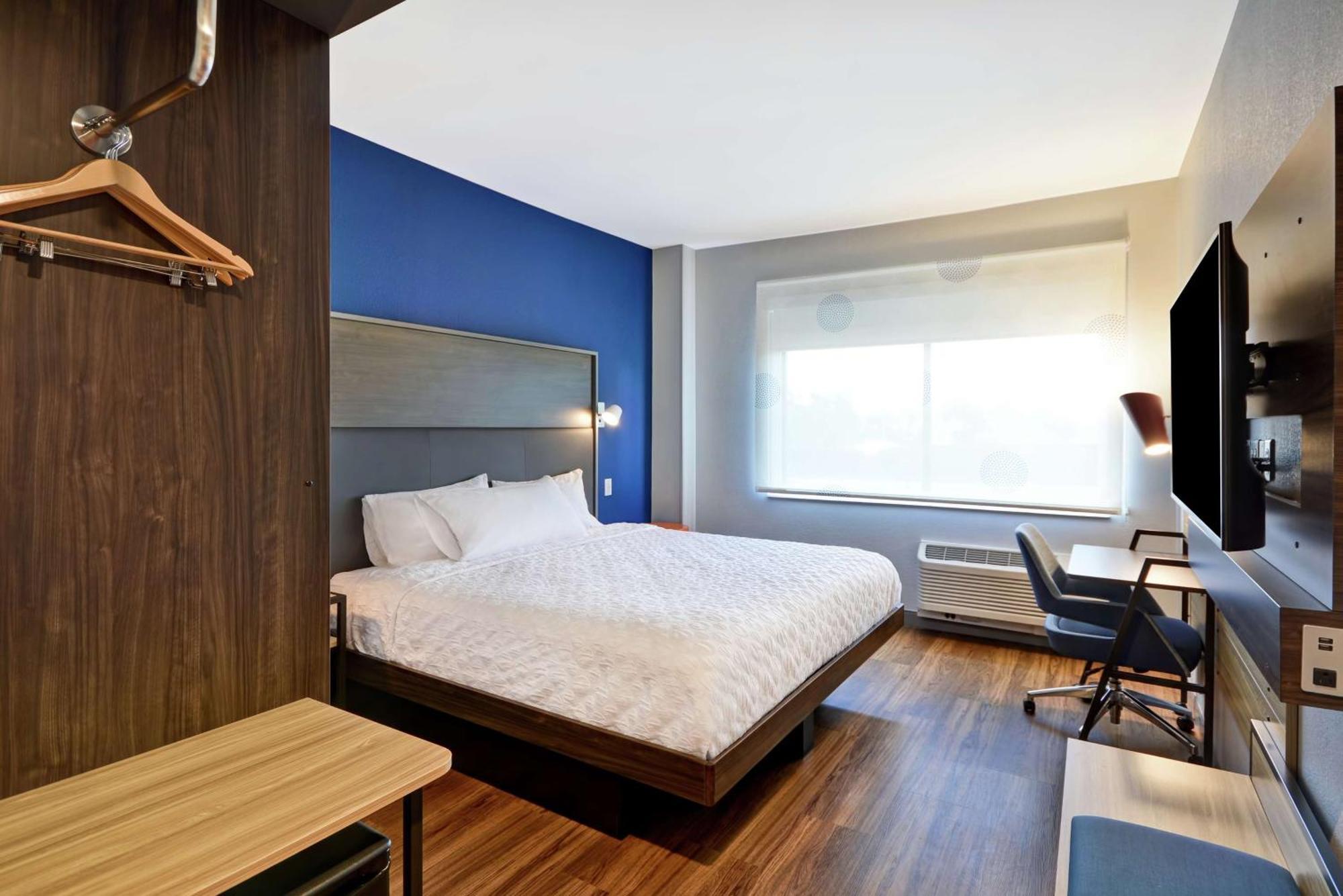 Tru By Hilton Huber Heights Dayton Hotel Bagian luar foto